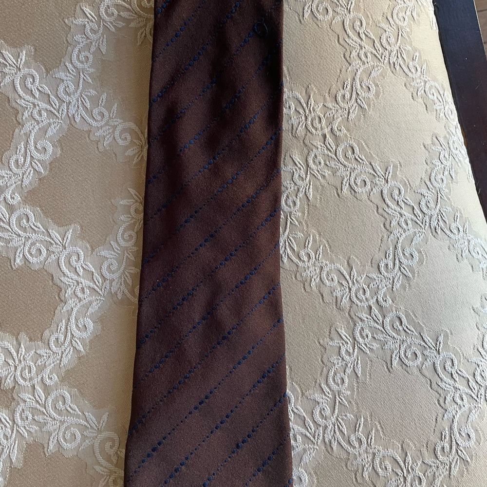 Dolce Gabbana tie
